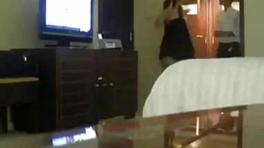 Göğüsleri büyük erotikpornoturk delik yuttu