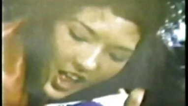Genç ve seksi vücutlar. C VE türk ünlülerin erotik filmleri A